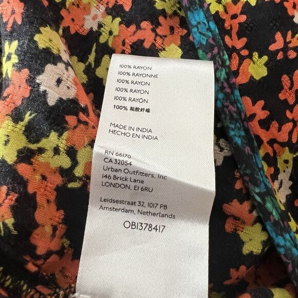 Urban Outfitters Women’s Top Small Faux Wrap - Picture 5 of 5